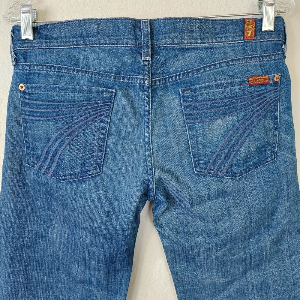 7 For All Mankind Dojo Capri Size 28‎